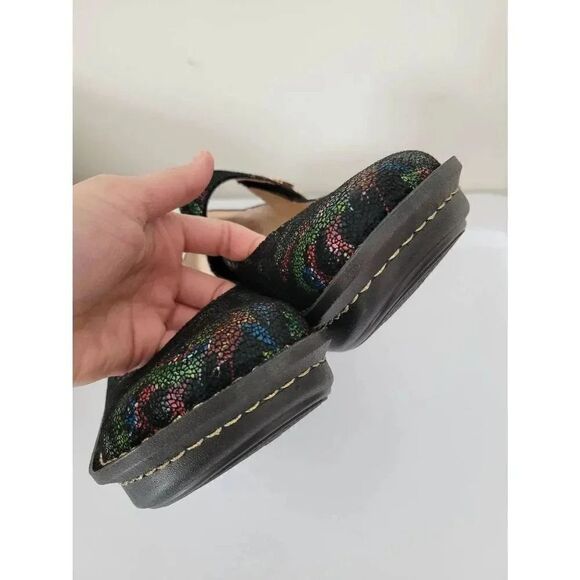 Alegria Paloma Winter Garden 37 W NWOB - Picture 7 of 8